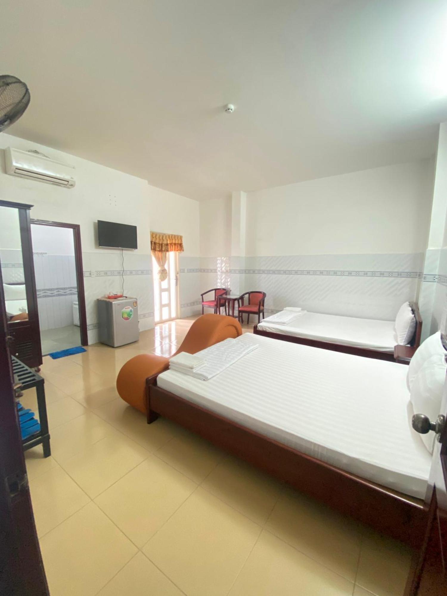 Khach San Kim Phung Ngan Hotel Can Tho Bagian luar foto